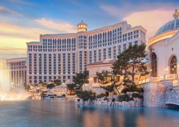 美高梅達成42億美元協議以出售及承租標誌性拉斯維加斯Bellagio娛樂場