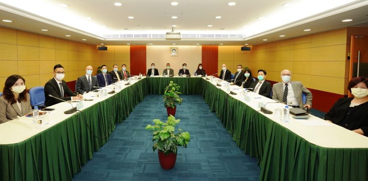 司警約見博企商討口岸重開後加強娛樂場治安及應對風季措施