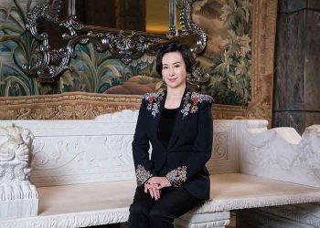 何超瓊出任美高梅中國董事總經理，而王志琪及馮小峰則雙雙被任命為總裁