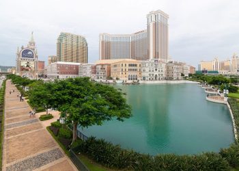 金沙中國稱四月淨收益大減至900萬美元，當月支出為2億美元