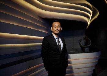 太陽城集團行政總裁周焯華就澳門與內地之間的資本流動問題提出法律解決方案