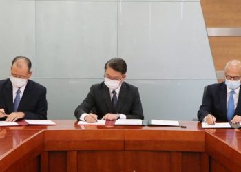 澳門政府與大西洋銀行及中國銀行簽署為期十年的新代理發鈔合同