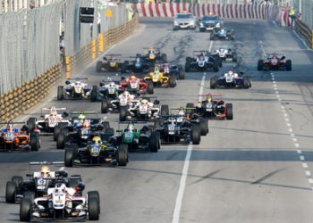 澳門大賽車開幕日錄得九個月來單日訪澳旅客最高記錄