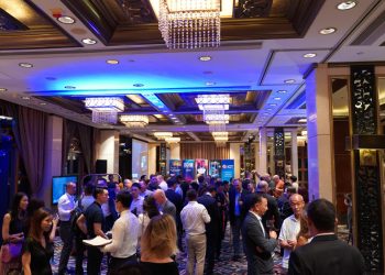 「澳門入夜後·九」氣氛熱烈，業內菁英濟濟一堂