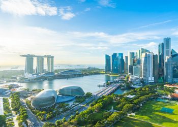 新加坡放寬防疫措施,包括娛樂場在內的企業增加運力
