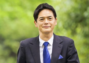 反對IR人士山中竹春當選贏得橫濱市長選舉