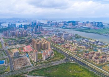 學者：未來琴澳合作中必須打破限制要素流通的障礙，博彩業須轉型