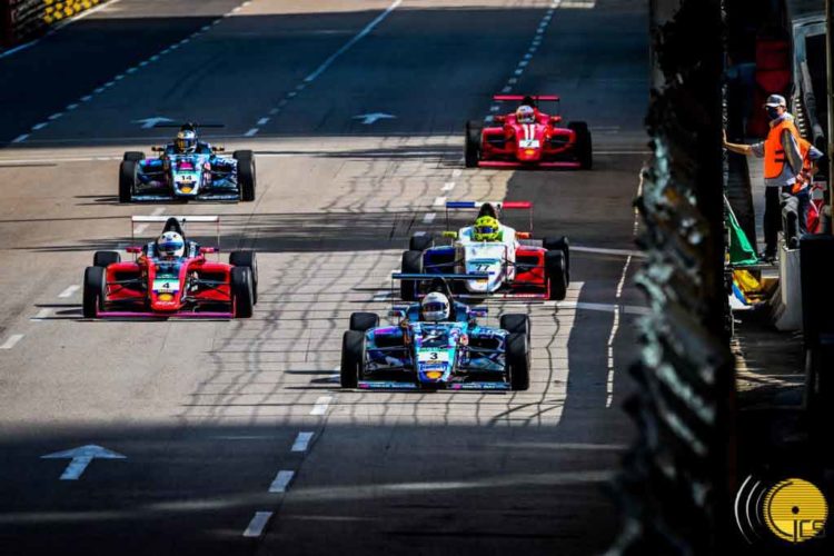 大賽車期間訪澳旅客達兩月來最高,珠海續放寬通關限制