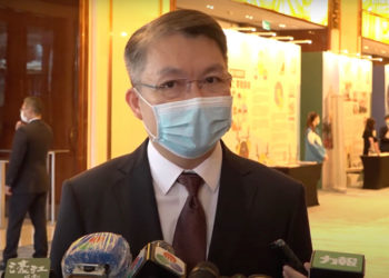 經濟財政司司長：澳門正按計劃推進2022年的賭牌重投