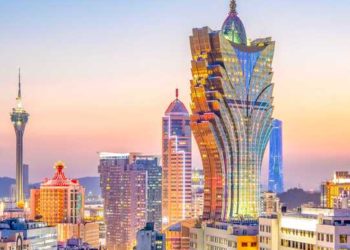 Bernstein：至2023年全澳EBITDA將重回疫情之前水平，中場博彩總收入或將超過