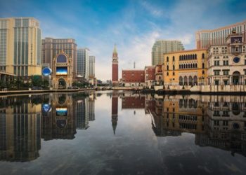 澳門博彩稅4月暴跌逾五成