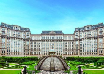 何超鳳：感謝母公司支持 但希望靠澳娛自身能力去融資