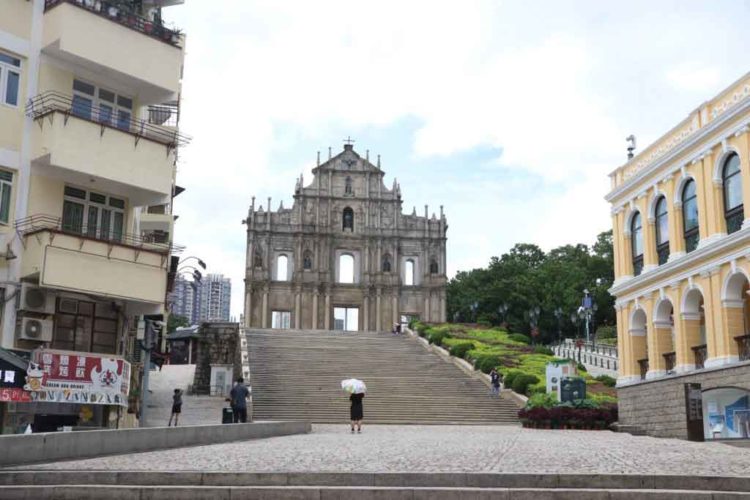 手信店商戶:目前情況是「經濟清零 」而不是「動態清零」