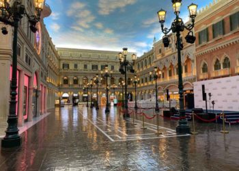 澳門娛樂場人流冷清 威尼斯人購物中心如同「鬼城」