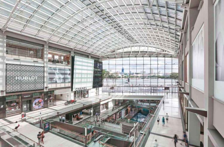 滨海湾金沙购物商城2022年第二季度进驻率近100%，零售业绩大幅提升41%