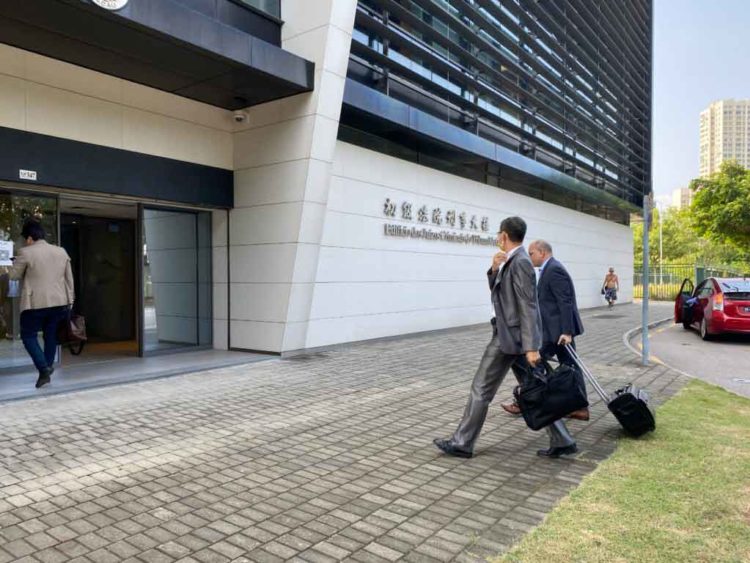 第五被告張志堅承認有「賭枱底」