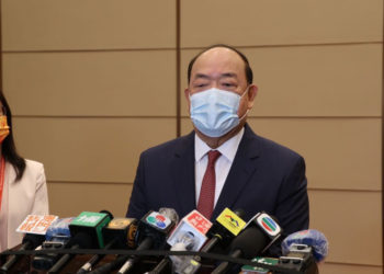 賀一誠：將爭取粵澳通關放寬至72小時