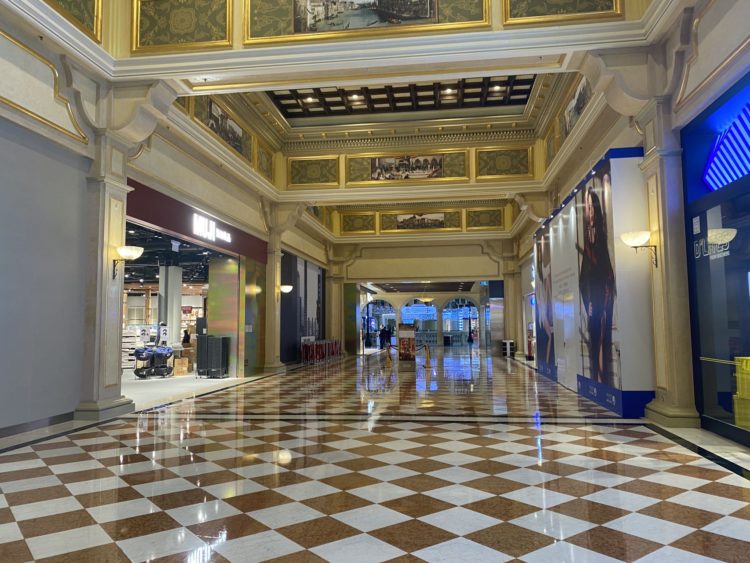 澳門疫情大爆發 博企多名員工感染令運作受到影響