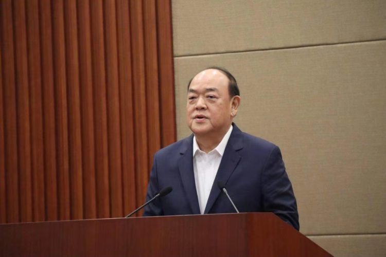 賀一誠：六博企共設12個外國博彩客專區