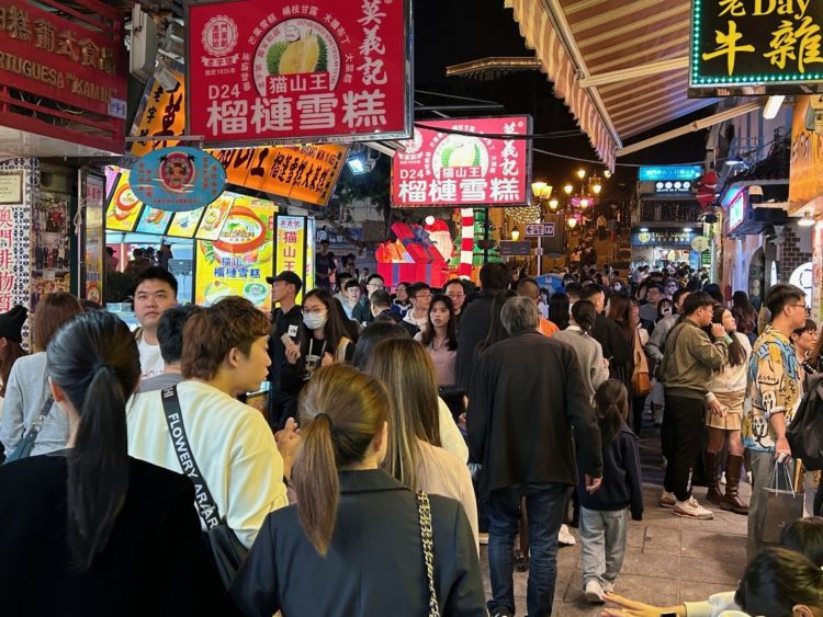 旅遊局預計今年農曆新年有96萬旅客入境