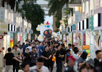 今年訪澳門旅客量已突破2,000萬人次