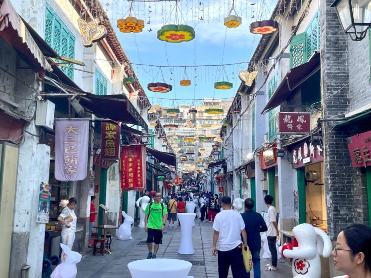 澳門有立法會議員要求取消福隆新街「步行區」