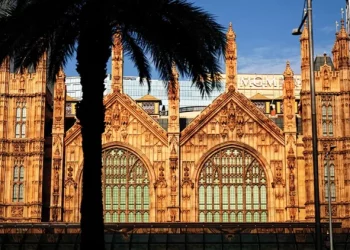 金沙中國計劃於2025年年中恢復派息