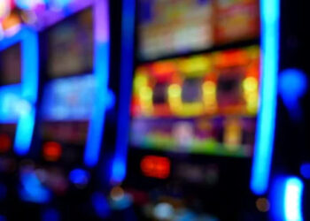 行業遊說團體抨擊新南威爾士州無現金博彩試驗的專家小組建議「尷尬且缺乏可信度」