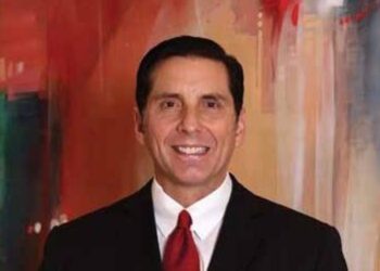 Tom Arasi即時退休，不再擔任晨麗營運商「Bloomberry」的總裁兼營運總裁