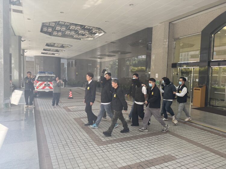 三名內地男子利用假籌碼 詐騙賭場及11人60萬港元