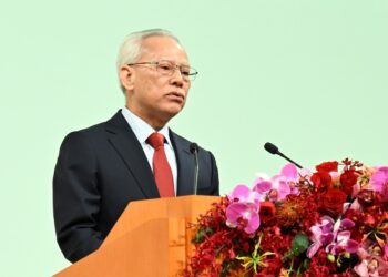 岑浩輝：旅遊博彩業競爭為澳門帶來的挑戰不可忽視