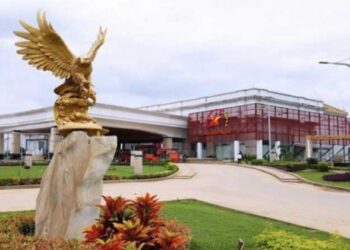 香港亞皆老街管理有限公司提出收購澳洲上市公司Donaco International 全部股權