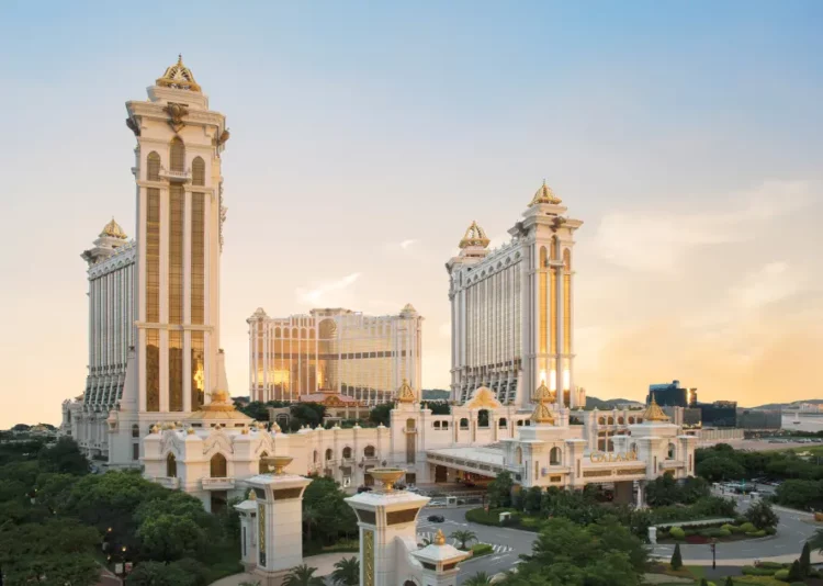 十年之前-政治布局