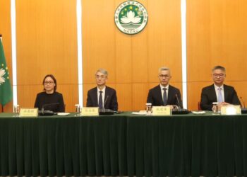 澳門政府：承批公司必須全部吸納所有衛星賭場員工
