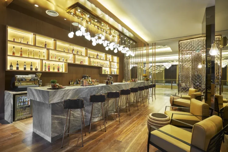 編者寄語 – 翻轉劇本