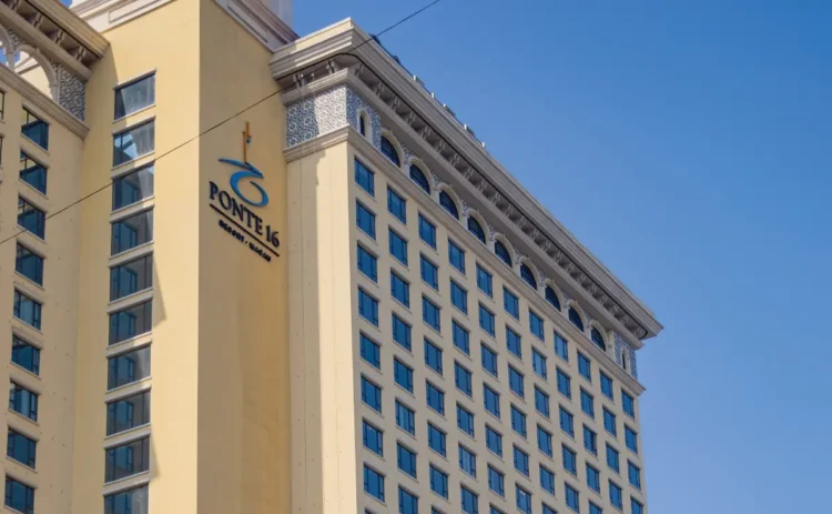 十年河東， 十年河西