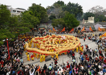 澳門大年初一錄得14.7萬旅客人次，較去年增11.5%