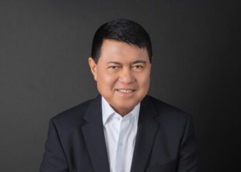 涉操縱市場及內幕交易 菲證監會起訴Villar Land及主席Manuel Villar