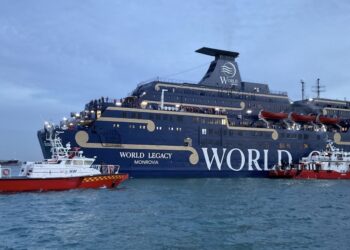 前往新加坡賭船World Legacy起火1名船員身亡