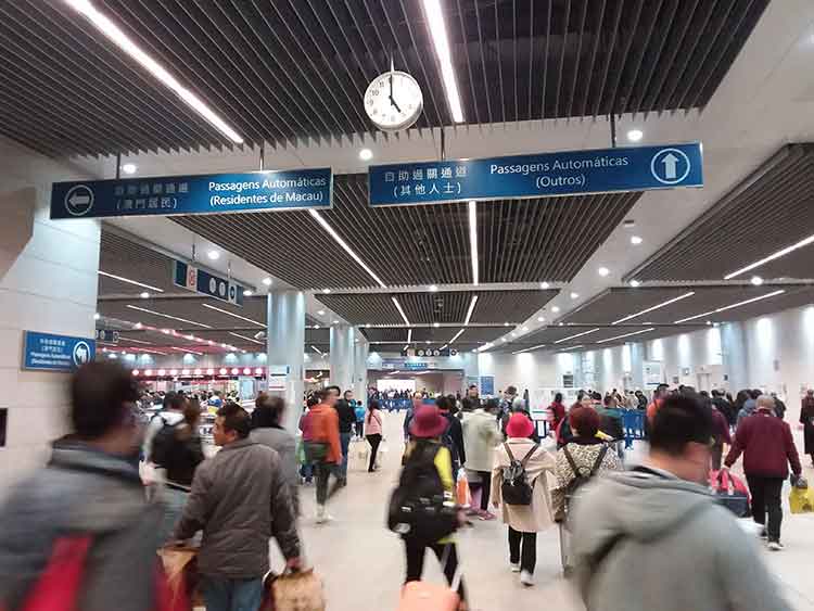 今年訪澳門旅客已突破千萬人次 提早12日達成