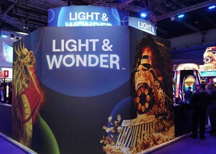 股東在澳洲針對 Light & Wonder 就「 Dragon Train」 事件發起集體訴訟