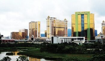 澳門4月賭收約199億澳門元，按年升5.5%