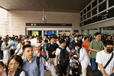 澳門三天佛誕假迎來40.4萬旅客