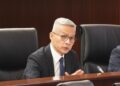 戴建業擔任澳門國際機場董事
