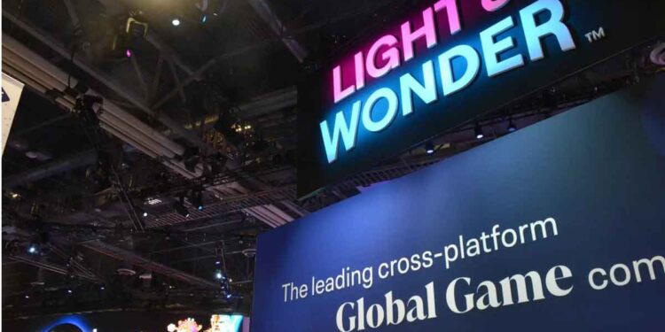 博彩及網上博彩業務帶動 Light & Wonder 2026第二季增長經調整 EBITDA 達 3.83 億美元