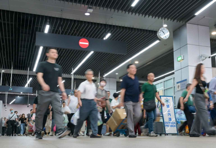 訪澳門旅客量突破3,000萬人次