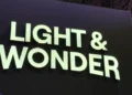 Light & Wonder 調整資本優先次序 惠譽上調評級展望至正面